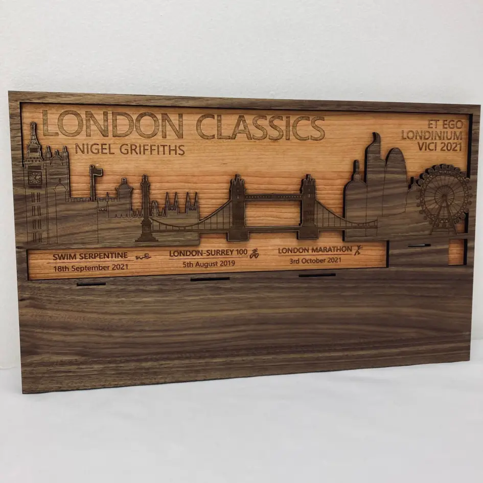 London Classics Medal Holder - Version 1 - Image 2